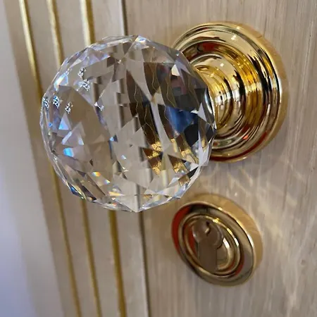 Гостевой дом Imperiale Eglise Du Couvent Нарбонна